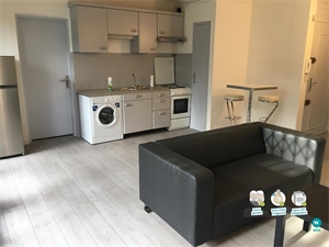 t2 à la location -   13015  MARSEILLE, surface 39 m2 location t2 - UBI473022074